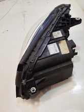 Load image into Gallery viewer, Frontscheinwerfer Mercedes-Benz W205 A2059060204 888171200 LED Rechts Headlight SCH7760964768st