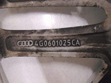 Laden Sie das Bild in den Galerie-Viewer, 1x Alufelge 18 Zoll 8.0&quot; 5x112 4G0601025CA Audi A6 C7 Rim Wheel