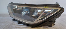 Laden Sie das Bild in den Galerie-Viewer, Frontscheinwerfer VW Passat B8 90049907 3G1941005C LED Links Headlight