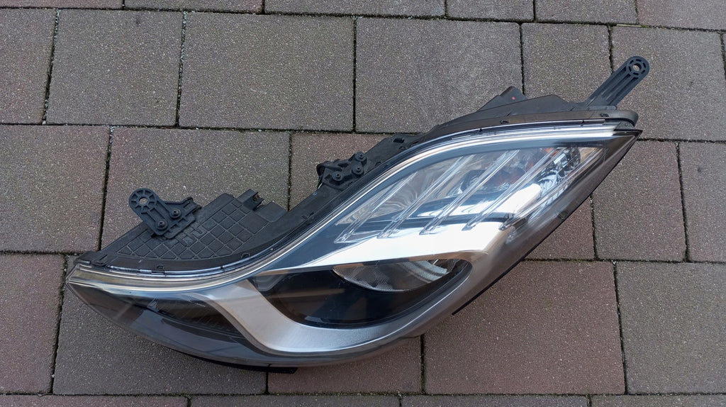 Frontscheinwerfer Hyundai Ix20 92101-1KXXX Links Scheinwerfer Headlight SCH9382180133jy