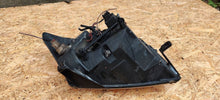 Laden Sie das Bild in den Galerie-Viewer, Frontscheinwerfer Dodge Caliber 10S2710 Ein Stück (Rechts oder Links) Headlight