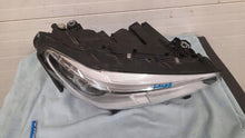 Laden Sie das Bild in den Galerie-Viewer, Frontscheinwerfer BMW X3 G01 8739654-01 Rechts Scheinwerfer Headlight SCH6373697546hs
