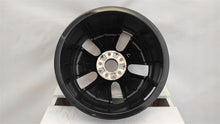 Laden Sie das Bild in den Galerie-Viewer, 1x Alufelge 17 Zoll 7.0&quot; 5x112 44,5ET A2064017100 Mercedes-Benz Rim Wheel