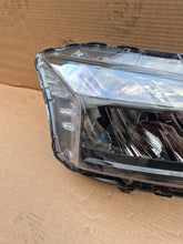 Load image into Gallery viewer, Frontscheinwerfer Hyundai Bayon 92102Q0600 Full LED Rechts Headlight
