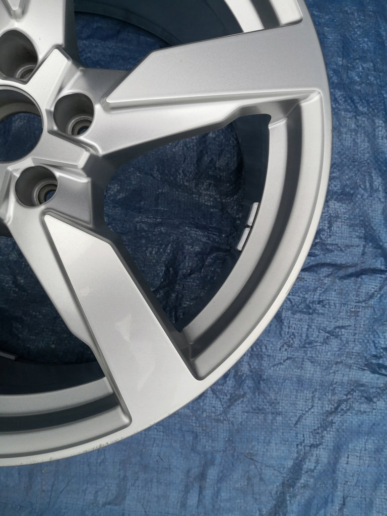 1x Alufelge 19 Zoll 9.0" 5x112 52ET 8S0601025AA Audi Tt Rim Wheel FEL6159899918ev