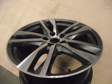Laden Sie das Bild in den Galerie-Viewer, 1x Alufelge 19 Zoll 8.5" 5x112 40ET 4K0601025H Audi Rim Wheel FEL9097030080dn