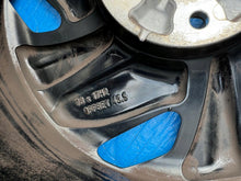 Load image into Gallery viewer, 1x Alufelge 17 Zoll 7.0" 5x114.3 43 5ET Glanz Schwarz 52910-R2160 Kia Sportage FEL4358236985zs