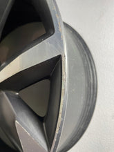 Load image into Gallery viewer, 1x Alufelge 20 Zoll 8.5" 5x112 38ET Glanz Graphit 5FJ601025E Seat Tarraco FEL8410899681kg