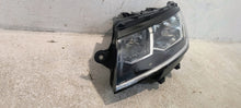 Laden Sie das Bild in den Galerie-Viewer, Frontscheinwerfer VW Transporter 7L1941005B Links Scheinwerfer Headlight