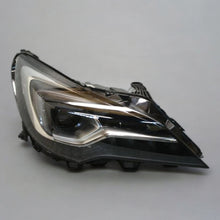 Laden Sie das Bild in den Galerie-Viewer, Frontscheinwerfer Opel Astra 39111149 39023763 Full LED Rechts Headlight