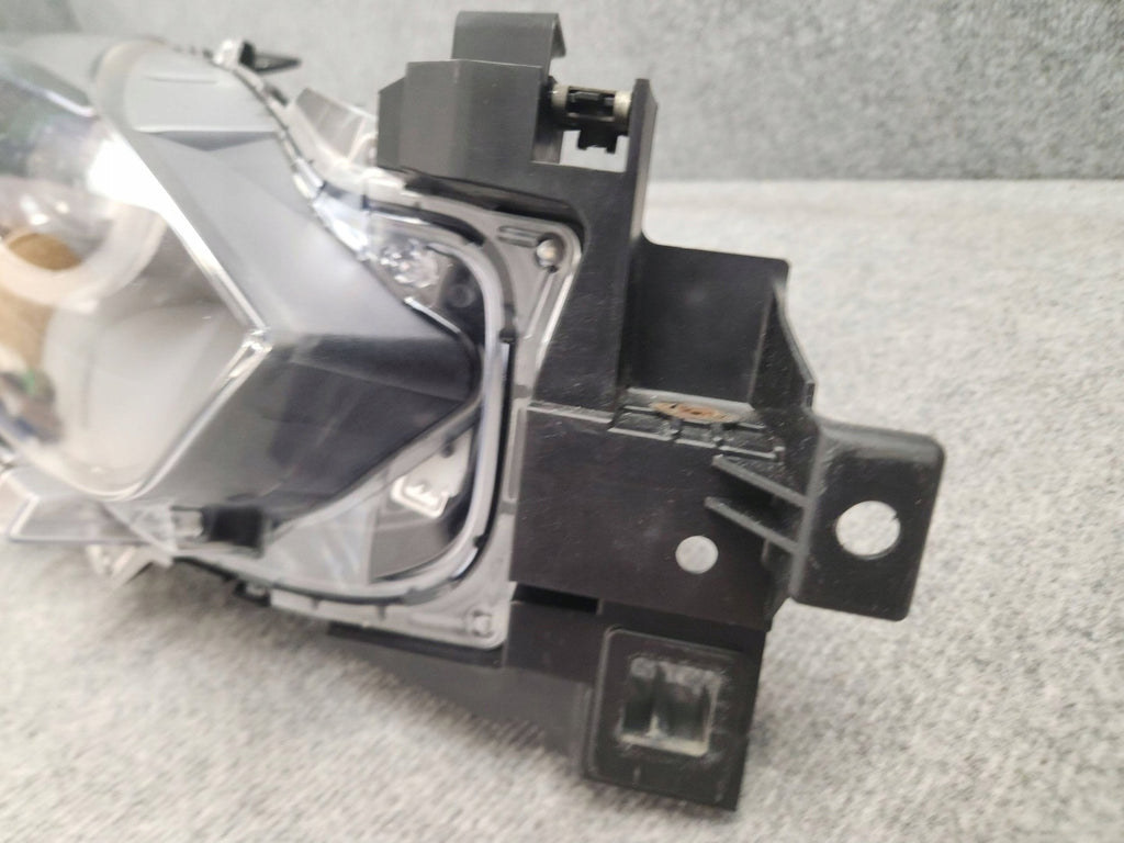 Frontscheinwerfer Mazda III B63C-51030-SCZ B63C-51030 LED Rechts Headlight SCH5333358167od