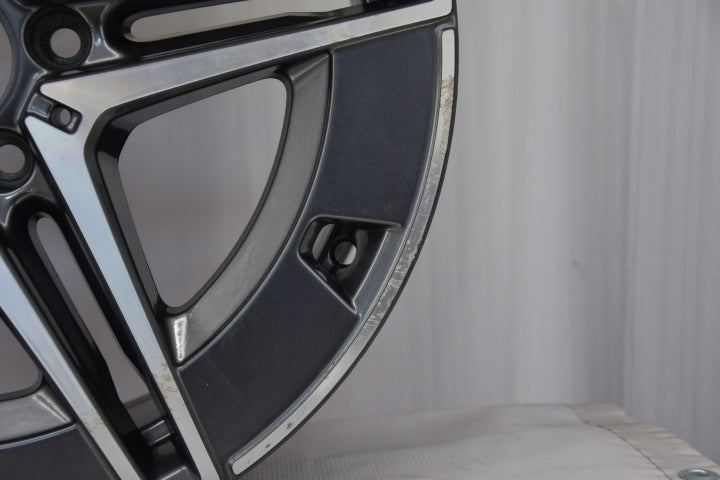 1x Alufelge 18 Zoll 8.5" 5x112 52ET Glanz A2064011800 Mercedes-Benz W206 FEL3825374963hb