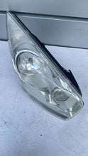Load image into Gallery viewer, Frontscheinwerfer Kia Venga 921021P000 Rechts Scheinwerfer Headlight