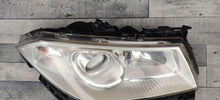 Laden Sie das Bild in den Galerie-Viewer, Frontscheinwerfer Renault Megane II 8200412742E Ein Stück (Rechts oder Links) SCH2519839837la