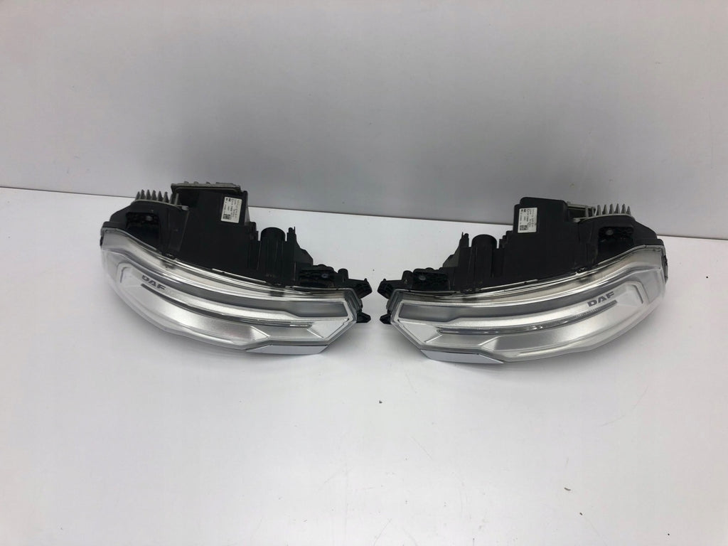 Frontscheinwerfer Daf 2188985W 2188984Q Ein Satz Scheinwerfer Headlight SCH9527589652wr