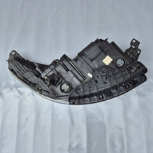 Laden Sie das Bild in den Galerie-Viewer, Frontscheinwerfer Ford Kuga CV4413W030AE Ein Stück (Rechts oder Links) Headlight SCH2147464491tu