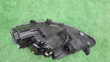 Laden Sie das Bild in den Galerie-Viewer, Frontscheinwerfer Seat Altea 5P1941754E Bi-Xenon Rechts Scheinwerfer Headlight