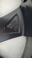 Laden Sie das Bild in den Galerie-Viewer, 1x Alufelge 17 Zoll 5.0&quot; 4x100 40ET PW457-0H015 Toyota Yaris Rim Wheel