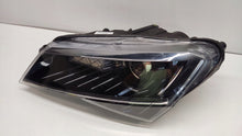 Laden Sie das Bild in den Galerie-Viewer, Frontscheinwerfer Skoda Superb III 3V1941015B Xenon Rechts oder Links