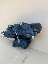 Laden Sie das Bild in den Galerie-Viewer, Frontscheinwerfer Skoda 566941016F LED Rechts Scheinwerfer Headlight