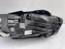 Laden Sie das Bild in den Galerie-Viewer, Frontscheinwerfer Hyundai III Ceed 92101J7100 LED Links Scheinwerfer Headlight