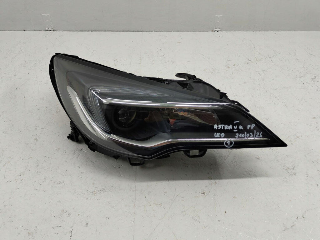 Frontscheinwerfer Opel Astra 39081893 Rechts Scheinwerfer Headlight SCH5689325997iv