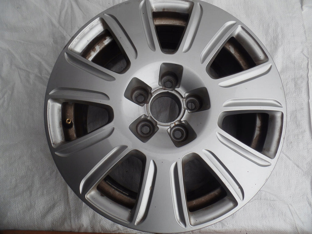 1x Alufelge 16 Zoll 6.5" 5x112 33ET Glanz Silber 8U0601025 Vw Rim Wheel