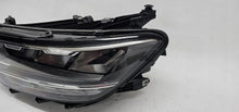 Laden Sie das Bild in den Galerie-Viewer, Frontscheinwerfer VW Passat B8 3G1941035P Links Scheinwerfer Headlight