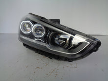 Laden Sie das Bild in den Galerie-Viewer, Frontscheinwerfer Hyundai I30 III 92102-G4100 Full LED Rechts Headlight