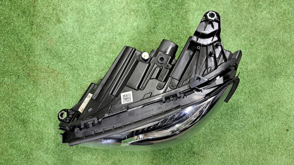 Frontscheinwerfer Mercedes-Benz W213 A2139063904 Links Scheinwerfer Headlight SCH2162605101jt