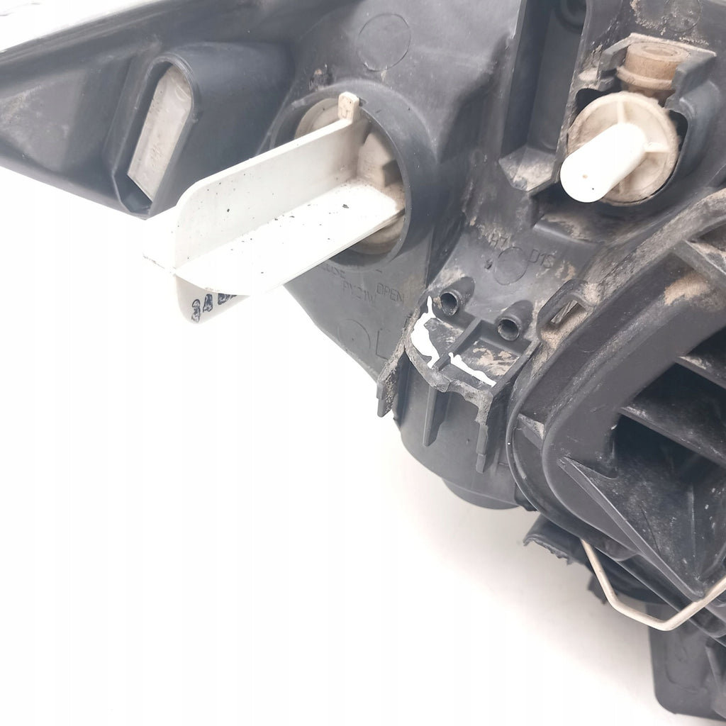 Frontscheinwerfer BMW 1 E81 E87 54755476 54775478692449339 Links Headlight SCH5217148507kn