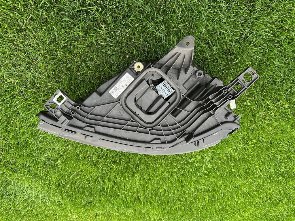 Frontscheinwerfer Opel Astra L 662588537 LED Ein Stück (Rechts oder Links) SCH9805019944cd