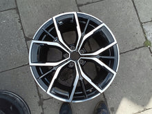 Laden Sie das Bild in den Galerie-Viewer, 1x Alufelge 16 Zoll 5x112 Glanz BMW 5 G31 G30 Rim Wheel FEL1327955896yv