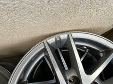 Laden Sie das Bild in den Galerie-Viewer, 1x Alufelge 16 Zoll 6.5&quot; 5x114.3 Toyota Corolla Avensis Rim Wheel