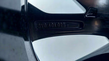 Laden Sie das Bild in den Galerie-Viewer, 1x Alufelge 18 Zoll 8.0&quot; 5x112 3V0601025 Skoda Superb Iii Rim Wheel