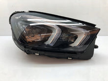 Laden Sie das Bild in den Galerie-Viewer, Frontscheinwerfer Mercedes-Benz Gle A1679066504 A1679066604 Rechts oder Links