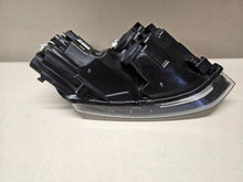 Laden Sie das Bild in den Galerie-Viewer, Frontscheinwerfer VW Polo 6C1941005B Links Scheinwerfer Headlight SCH9446732816pa