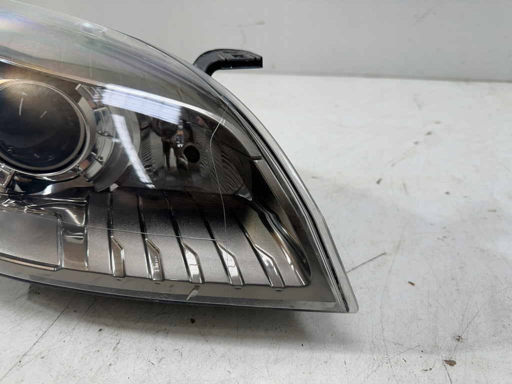 Frontscheinwerfer Renault Megane III 260100021RRR1 Xenon Rechts Headlight SCH5293872835vu