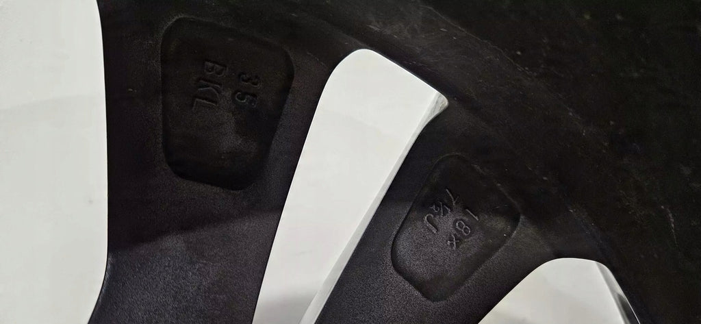 1x Alufelge 18 Zoll 7.5" 5x114.3 35ET Lexus Rim Wheel