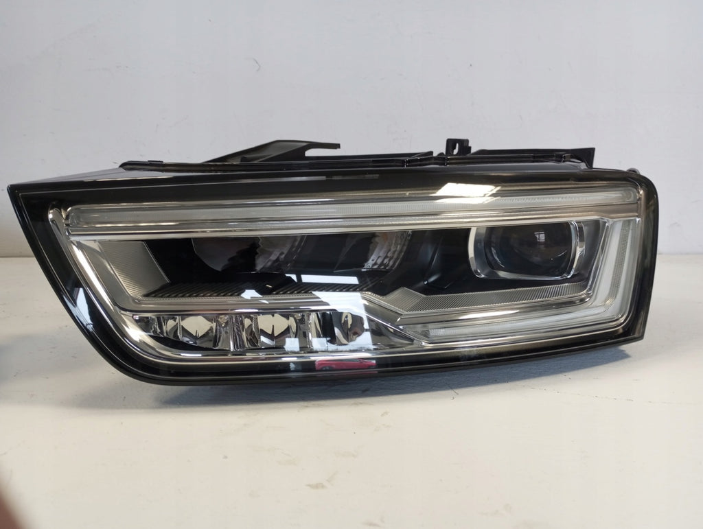 Frontscheinwerfer Audi Q3 8U0941034 Ein Stück (Rechts oder Links) Headlight SCH3749281543na