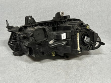 Laden Sie das Bild in den Galerie-Viewer, Frontscheinwerfer BMW X5 G05 G06 5A8E105-01 LED Links Scheinwerfer Headlight SCH9813038383is