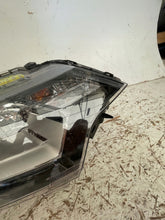 Load image into Gallery viewer, Frontscheinwerfer Mitsubishi Outlander I ECM921-21E20 Rechts Headlight SCH2616166872tk