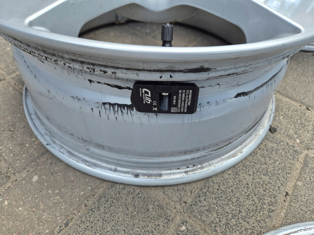 4x Alufelge 17 Zoll 7.0" 5x114.3 40ET 87169090 Honda Et I W Rim Wheel FEL8523539159zi