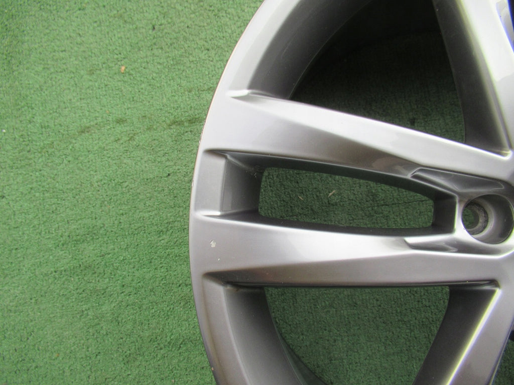 1x Alufelge 18 Zoll 7.5" 5x112 51ET Glanz Grau 5G0601025AF VW Golf Rim Wheel