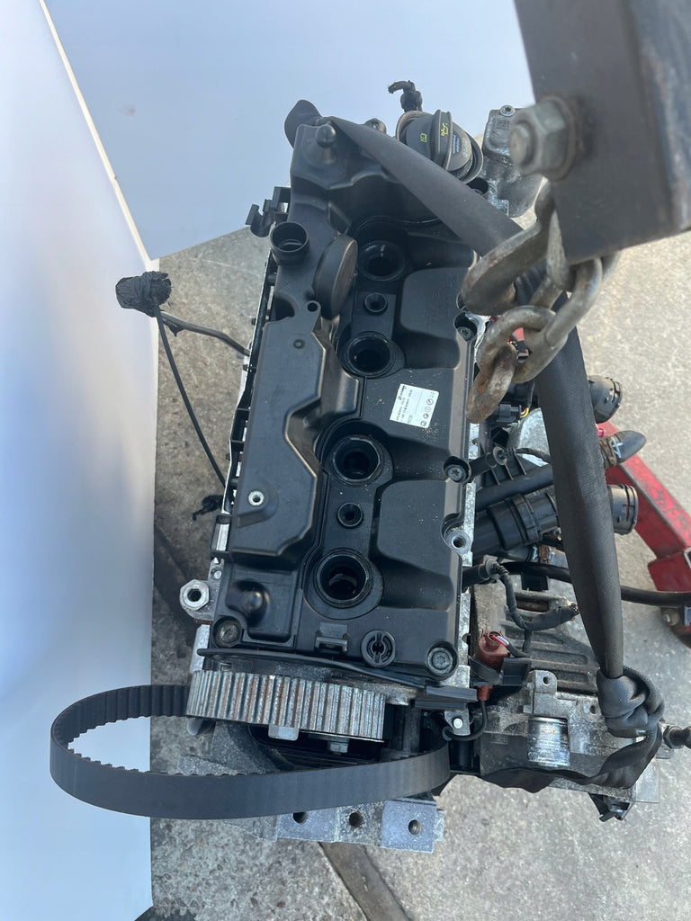 Motor Audi Seat Skoda VW Passat CRLB 2.0 TDI 150PS 110kW 92TKm Diesel Unkomplett