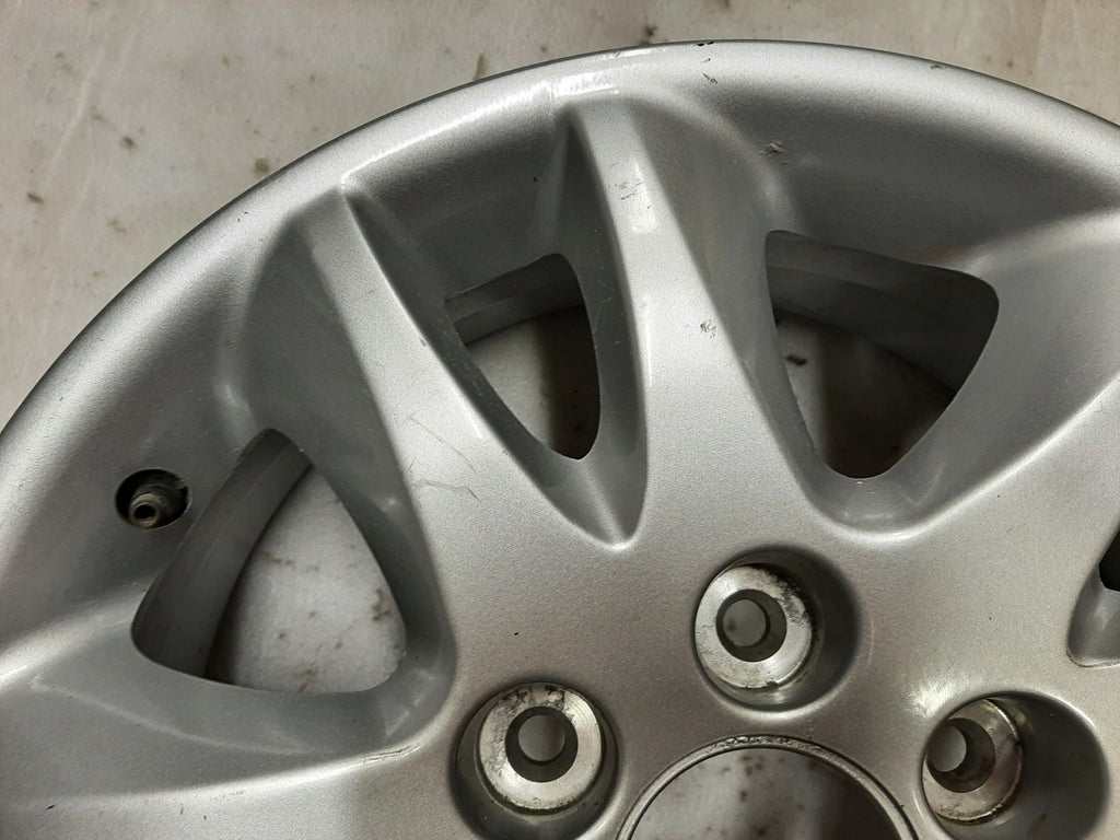 1x Alufelge 17 Zoll 6.5" 6x139.7 46ET Glanz Silber 52910-4D250 Kia Carnival Ii