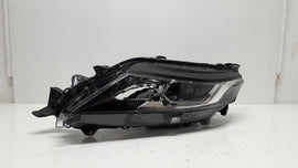 Frontscheinwerfer Mitsubishi L200 Triton 8301D378 Ein Stück (Rechts oder Links)