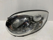 Laden Sie das Bild in den Galerie-Viewer, Frontscheinwerfer Citroën C1 81150-0H050 Links Scheinwerfer Headlight SCH2581972411lm