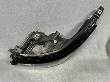 Load image into Gallery viewer, Frontscheinwerfer Land Rover Range V L460 M8E2-13W030-EJ LED Links Headlight SCH9777889835kf