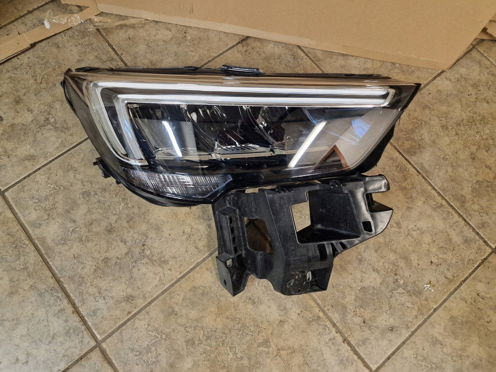 Frontscheinwerfer Opel Crossland YQ00709880 39106593 Rechts Headlight